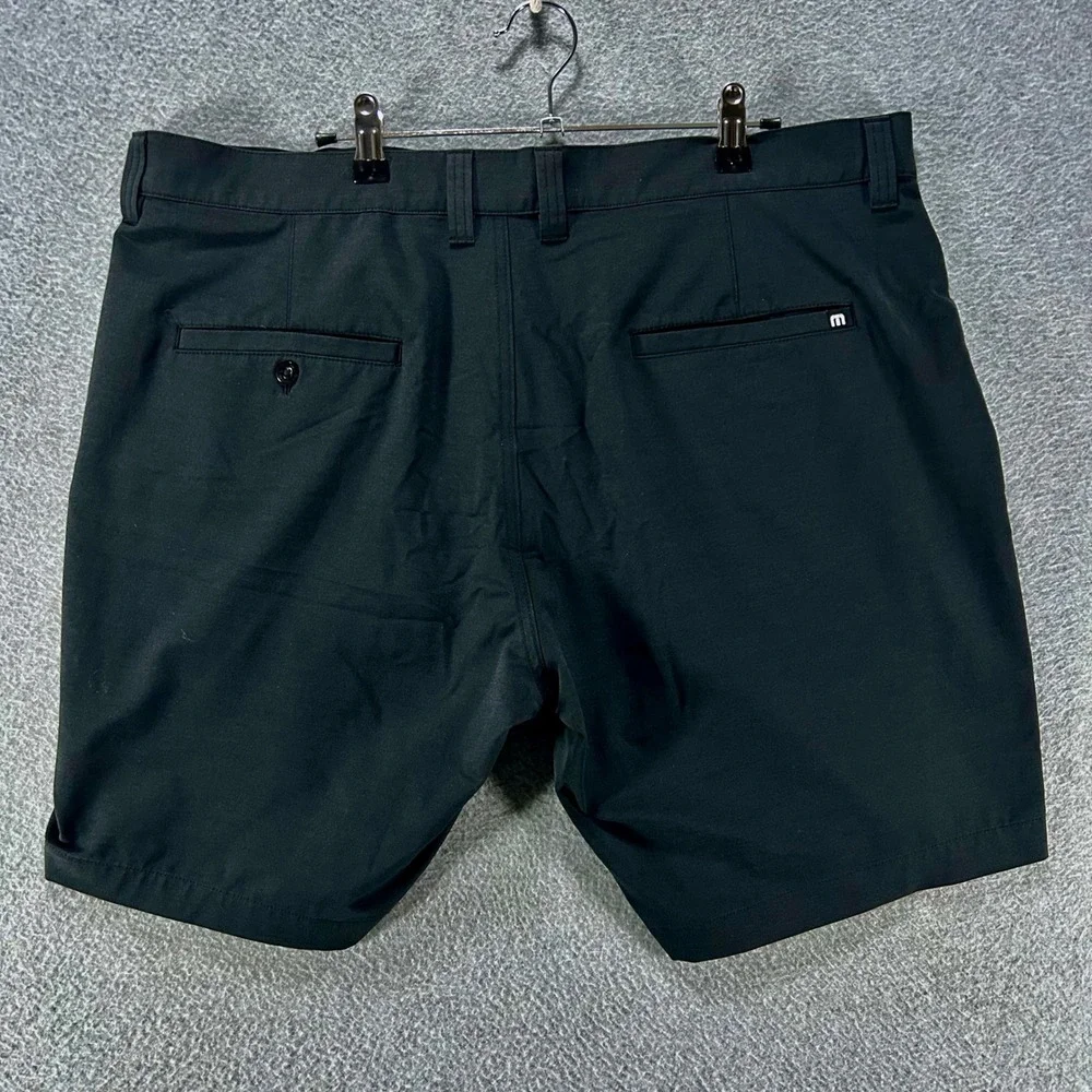 TravisMathew Golf Shorts Beck Mens 38 Black Stretch Athleisure Golfing